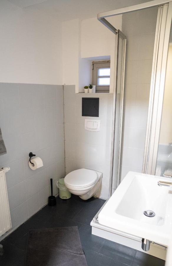 London Buck Apartment Щралзунд Екстериор снимка